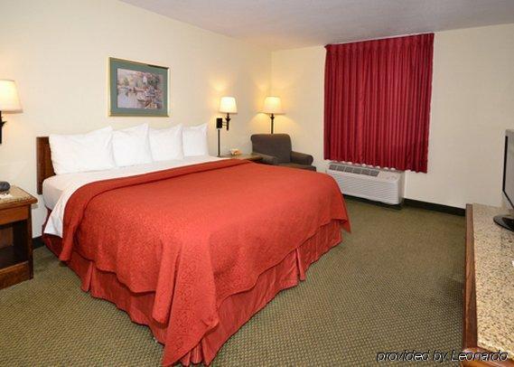 Quality Inn & Suites North Springfield Quarto foto