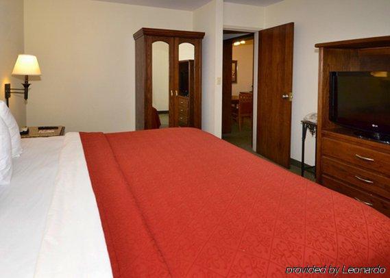 Quality Inn & Suites North Springfield Quarto foto