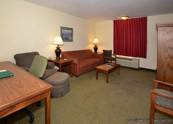 Quality Inn & Suites North Springfield Quarto foto
